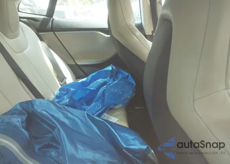 2016 Tesla Model S 60/70/75/85 из США, поврежденный, VIN 5YJSA1E1XGF124978